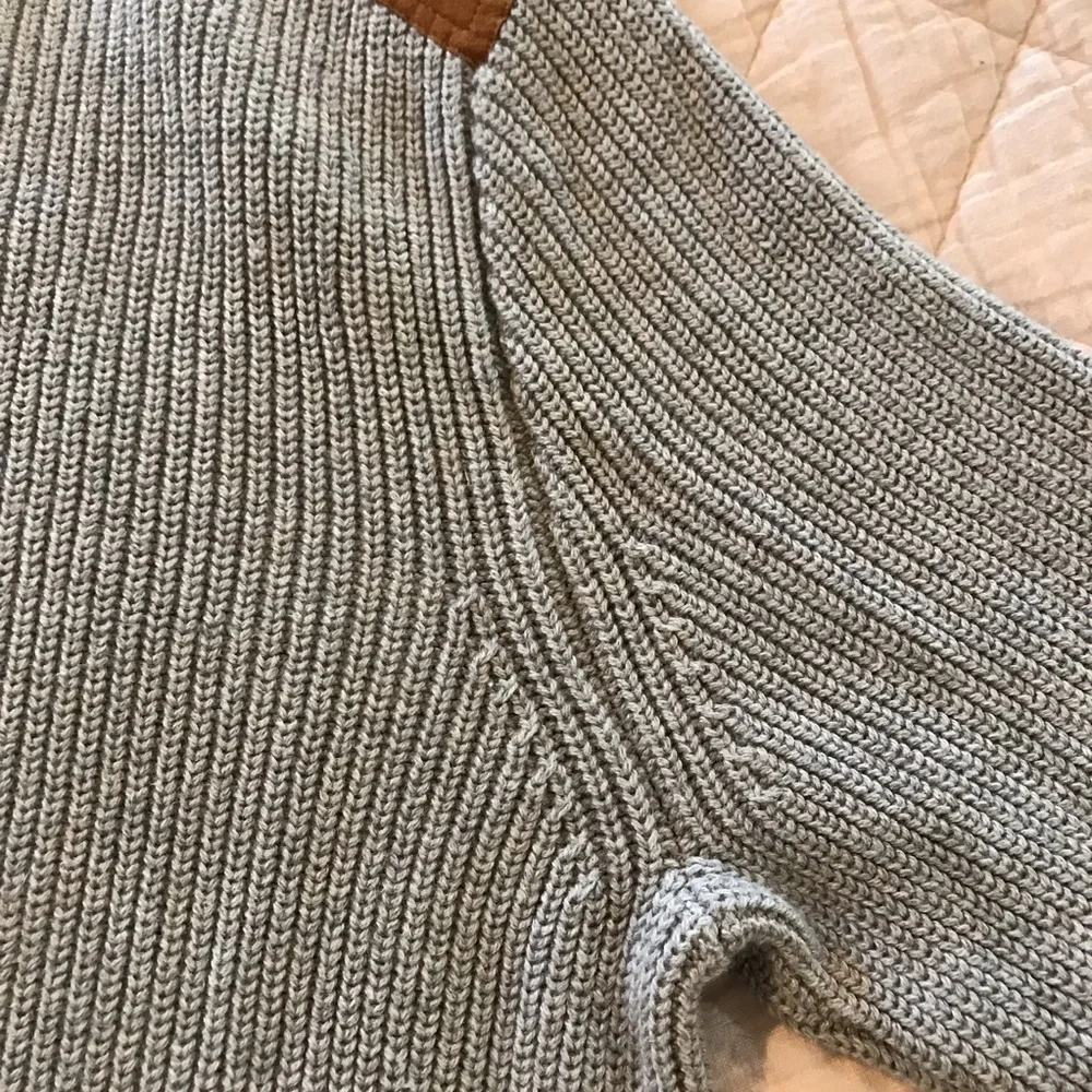 🚤J CREW Ribbed Sweater